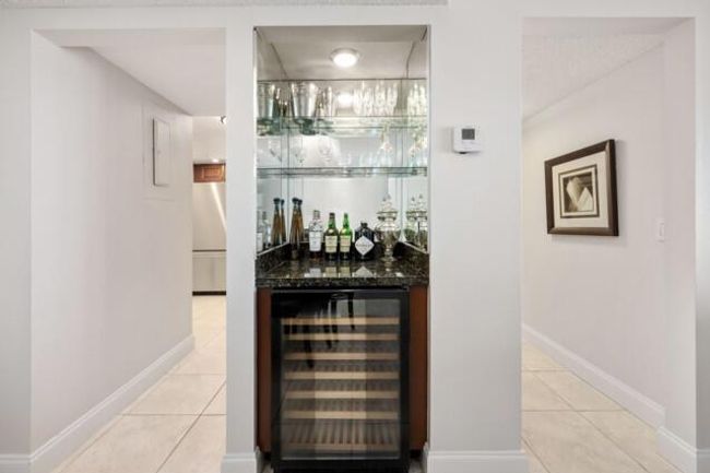APT-510 - 3610 S Ocean Blvd, Condo with 3 bedrooms, 2 bathrooms and null parking in South Palm Beach FL | Image 24