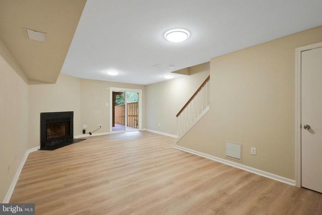 7470 Laurel Oak Ct, Townhouse with 2 bedrooms, 3 bathrooms and null parking in SPRINGFIELD VA | Image 27