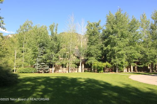 72 Redwood Rd, Star Valley Ranch, WY, 83127-5115 | Card Image