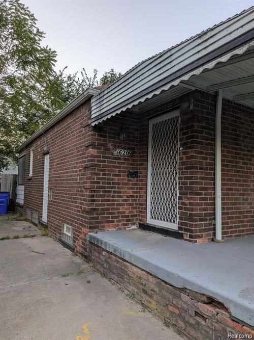 16209 Stahelin Ave, Detroit, MI, 48219-4124 | Card Image