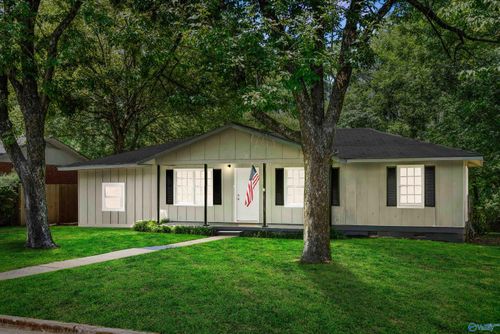 3202 Boswell Dr Nw, Huntsville, AL, 35811-1211 | Card Image