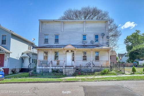 533 Willow St, Scranton, PA, 18505-3497 | Card Image