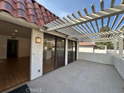 d-1228 Landsburn Cir, Westlake Village, CA, 91361-3728 | Card Image