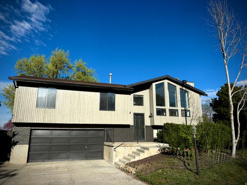 8888 Renegade Rd, Sandy, UT, 84093-1720 | Card Image