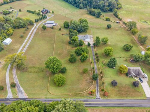 2952 Old Clarksville Spgfld Rd, Adams, TN, 37010-8905 | Card Image