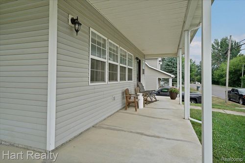 4241 Banker St, North Branch, MI, 48461-8954 | Card Image