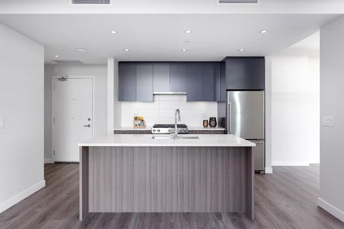 90x-3430 E Kent Ave S, Vancouver, BC, V5S0G7 | Card Image