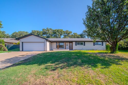 532 Plainview Dr, Hurst, TX, 76054-3443 | Card Image