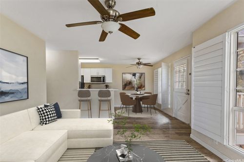 apt-201-94-586 Lumiauau St, Waipahu, HI, 96797-5066 | Card Image