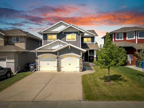 60 Thompson Crescent, Red Deer, AB, T4P0N8 | Card Image
