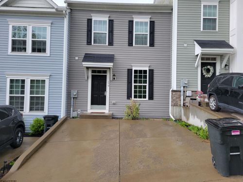 179 Falling Leaf Ln, Westover, WV, 26501-1117 | Card Image