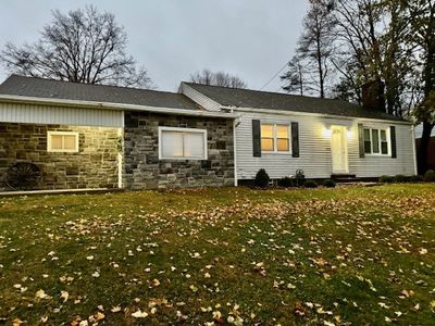 1423 Old Butler Rd, House other with 3 bedrooms, 2 bathrooms and 1 parking in Shenango Twp - LAW PA | Image 1