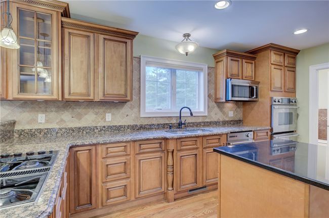 34 Ledgefield Rd, House other with 6 bedrooms, 6 bathrooms and 10 parking in Scituate RI | Image 12