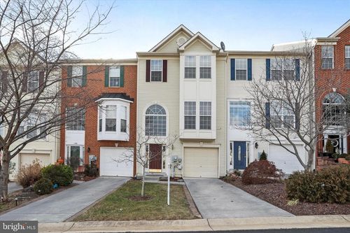 188 Oxbow Dr, Strasburg, VA, 22657-5272 | Card Image