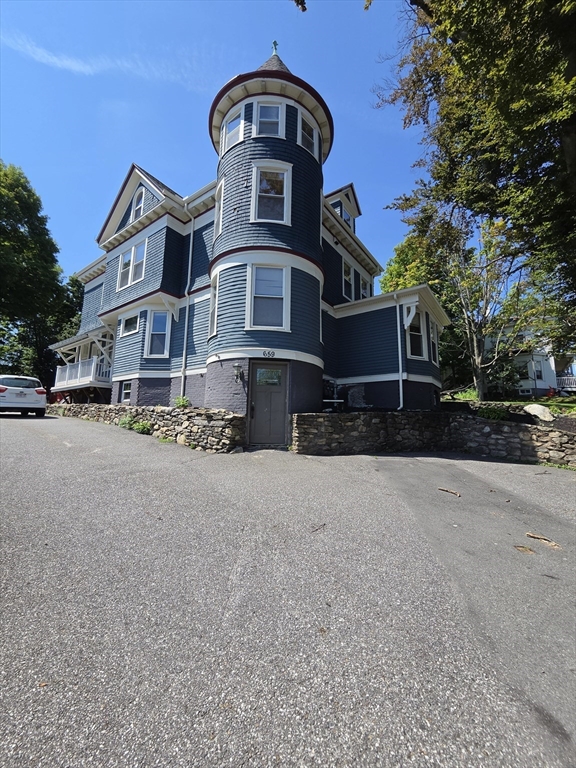 Residential Lease in Worcester