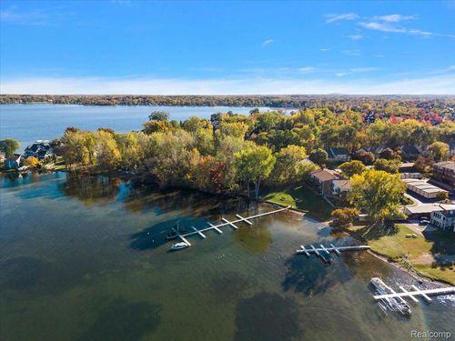 apt-33-44800 Bayview Dr, Novi, MI, 48377-1380 | Card Image