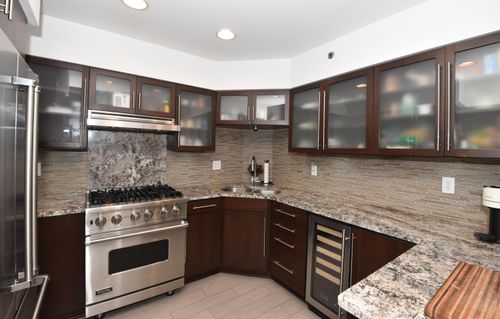 35 Harborview Dr, RACINE, WI, 53403-4602 | Card Image