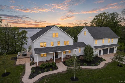 9750 N 1164 W, Monticello, IN, 47960-8157 | Card Image