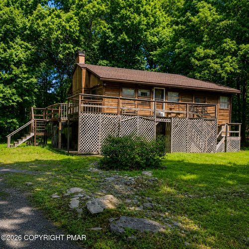265 Pocono Blvd, Bushkill, PA, 18324-8456 | Card Image