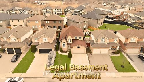 48 Nashville Cir, Hamilton, ON, L8G5H2 | Card Image