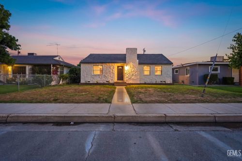 312 Real Road, Bakersfield, CA, 93309 | Card Image