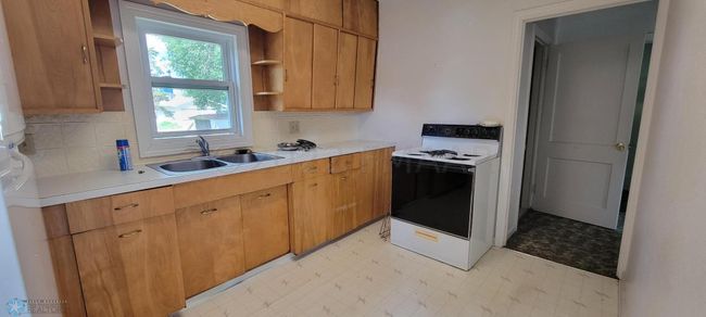 Kitchen 1 | Image 4