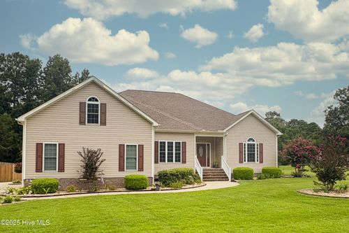 100 Dobbs Spaight Rd, New Bern, NC, 28562-3709 | Card Image