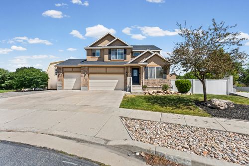 5666 Iris Ct, Stansbury Park, UT, 84074-7403 | Card Image