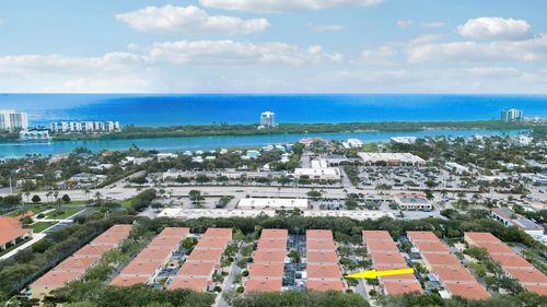 73 Laurel Oaks Cir, Tequesta, FL, 33469-2757 | Card Image