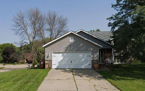 6426 11th St N, Oakdale, MN, 55128-6103 | Card Image