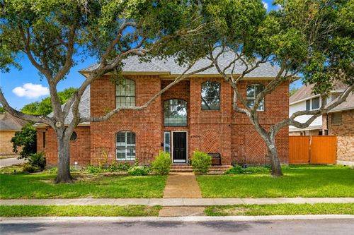 4701 Schwerin Lake Dr, Corpus Christi, TX, 78413-5256 | Card Image