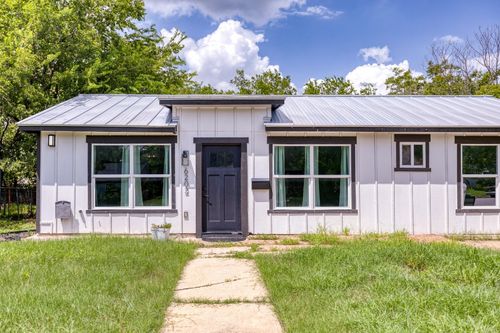 6202 Carnation Ter, Austin, TX, 78741-3417 | Card Image