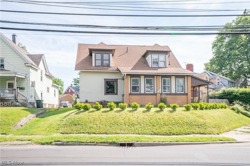 1302 Fulton Rd Nw, Canton, OH, 44703-1448 | Card Image