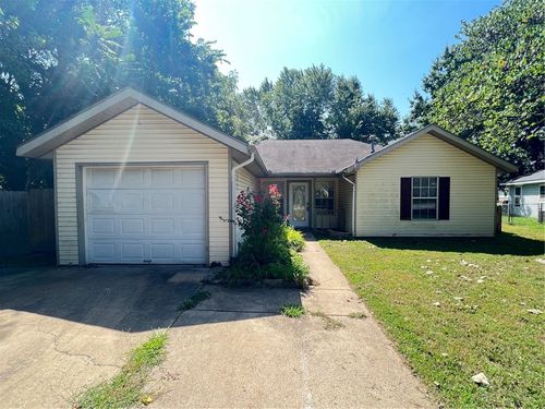 1901 Dogwood Place, Springdale, AR, 72762 | Card Image