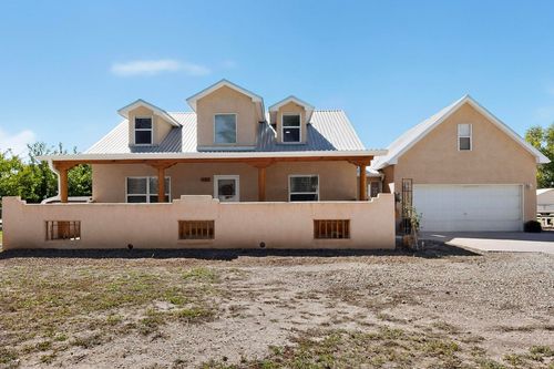122 Valencia Rd, Peralta, NM, 87042-5016 | Card Image