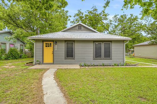 975 N Neblett St, Stephenville, TX, 76401-2940 | Card Image