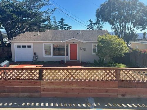 1915 Grandview St, Seaside, CA, 93955 | Card Image