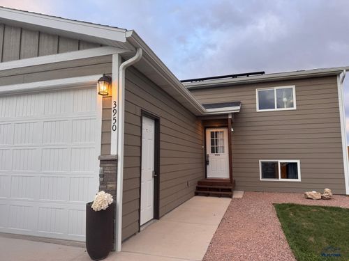 3950 Haralson Ln, Rapid City, SD, 57703-2004 | Card Image