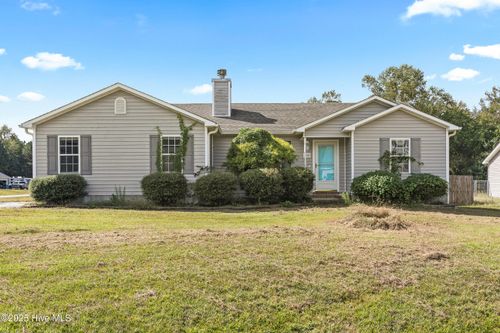 100 Jacob Ct, Jacksonville, NC, 28540-3056 | Card Image
