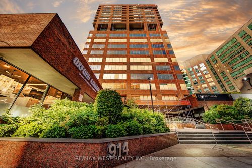 1202-914 Yonge St, Toronto, ON, M4W3C8 | Card Image