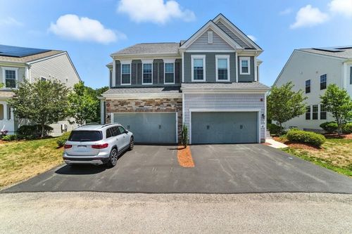 53-53 Spruce St, Hopkinton, MA, 01748-1325 | Card Image