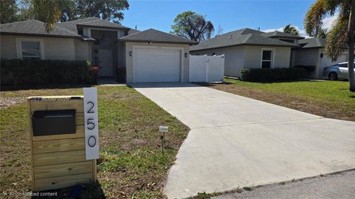 250 Ipswich St, Boca Raton, FL, 33487-3915 | Card Image