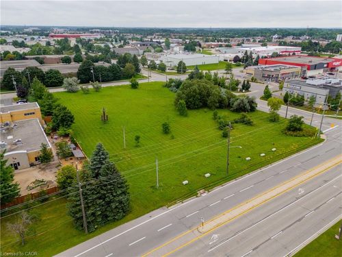 10 Northland Rd, Waterloo, ON, N2V1Y1 | Card Image