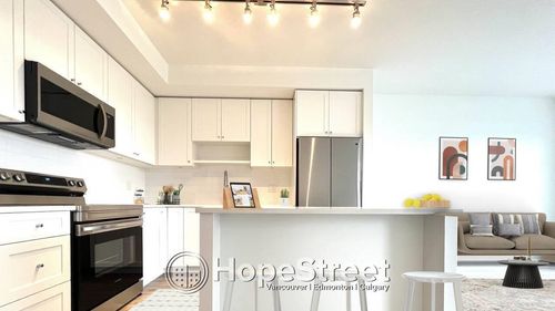 414-15835 85 Avenue, Surrey, BC, V4N6W6 | Card Image