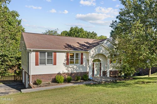 144 Whitson Road, Gray, TN, 37615 | Card Image