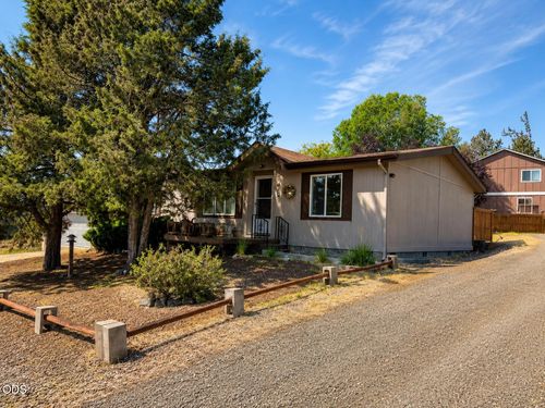11263 Nw Irvine Ave, Prineville, OR, 97754-8510 | Card Image