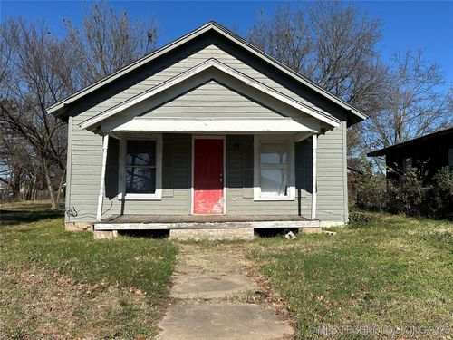 623 W 15th St, Okmulgee, OK, 74447-6209 | Card Image
