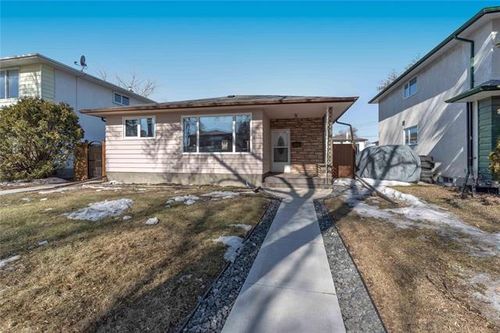 310 Culver Street, Winnipeg, MB, R2L1Z8 | Card Image