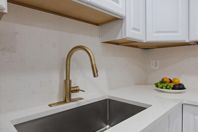 APT-1E - 8916 Kenneth Dr, Condo with 1 bedrooms, 1 bathrooms and null parking in Des Plaines IL | Image 10