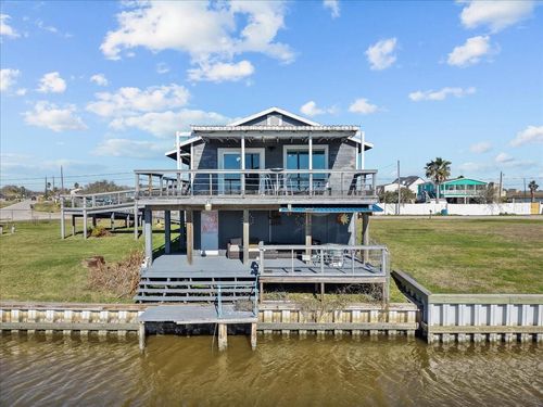 6931 W Holiday St, Hitchcock, TX, 77563-2462 | Card Image